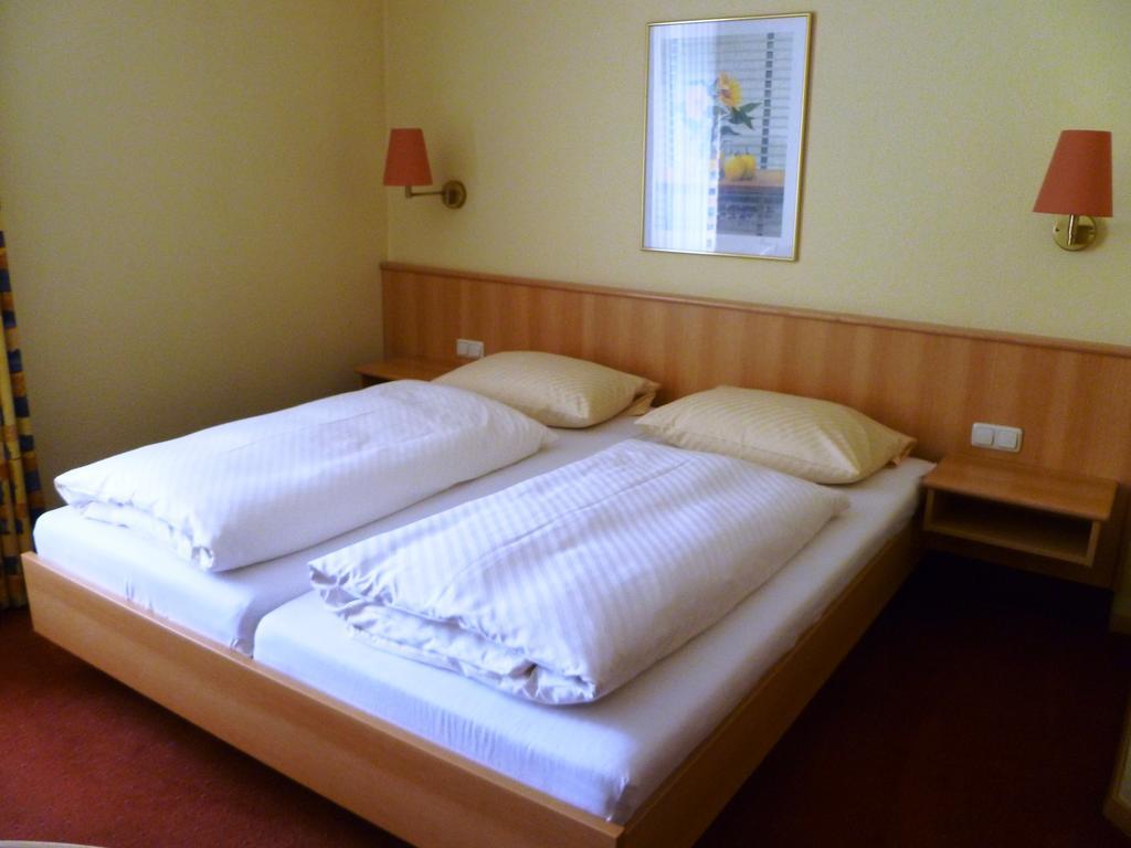 Gasthaus Zum Specht Hösbach Chambre photo